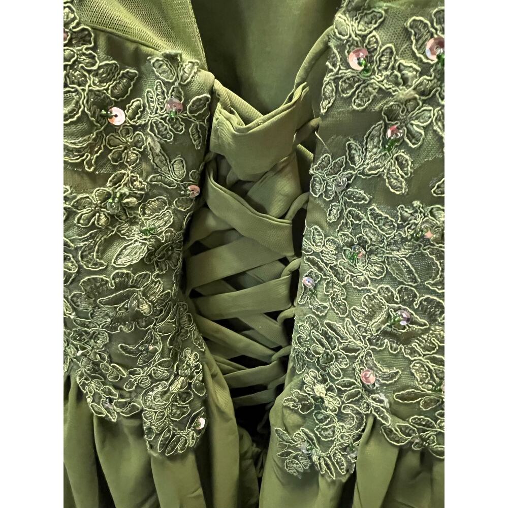 EUC Stunning 16 Olive Green Exquisite Sequined Lace Bodice 3/4 Illusion Sleeves - Picture 3 of 8